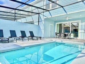 Piscine extérieure, piscine chauffée