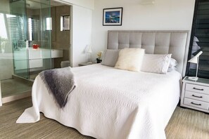 2 chambres, fer et planche à repasser, lit parapluie, Wi-Fi gratuit