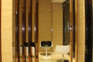 Unclassified image, 4 of 59, button - Mingdu Hotel (Ningming)