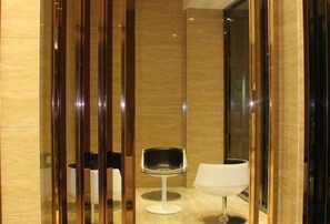 Spa - Mingdu Hotel (Ningming)