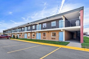 Exterior - Americas Best Value Inn Danville (Danville)