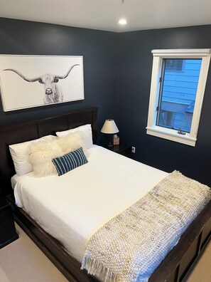 3 habitaciones, tabla de planchar con plancha y wifi gratis 