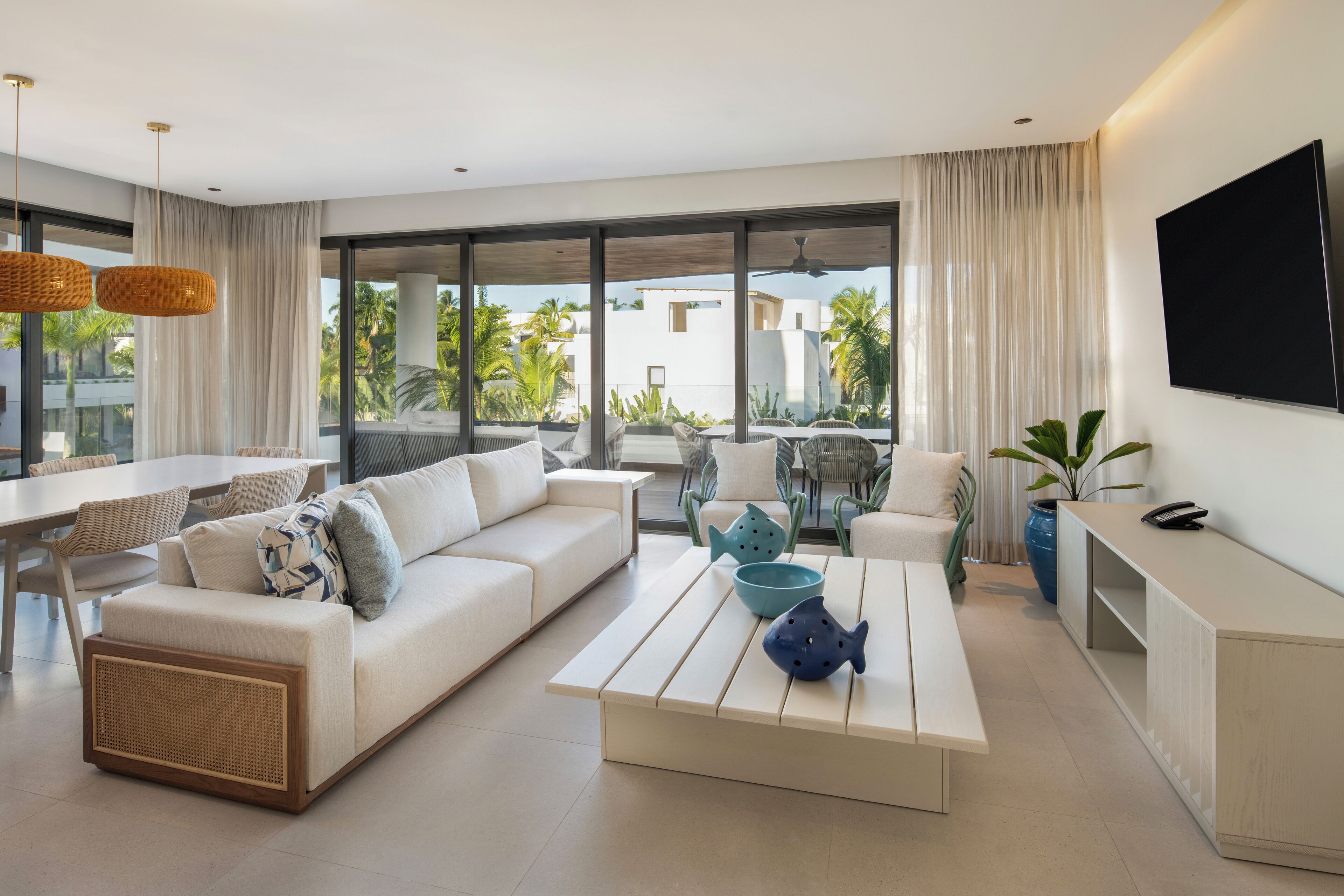 Televisión LCD 32 pulgadas con canales de televisión por cable