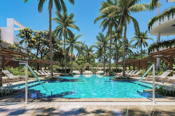 2 outdoor pools