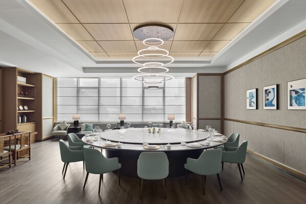 Unclassified image, 1 of 47, button - Shanghai Marriott Hotel Yangpu Riverside (Shanghai)