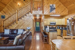 Interior - Hugged By The Smokies #330 (Sevierville)