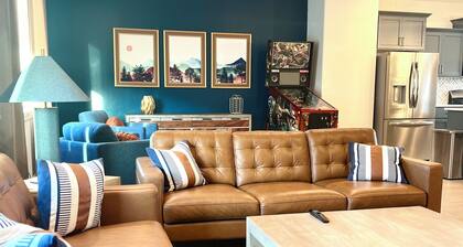 Stunning 4-BR Townhome – Family-Friendly, Biking Trails, Pool, and Games!