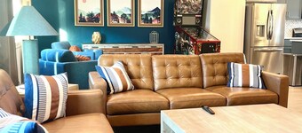 Stunning 4-BR Townhome – Family-Friendly, Biking Trails, Pool, and Games!