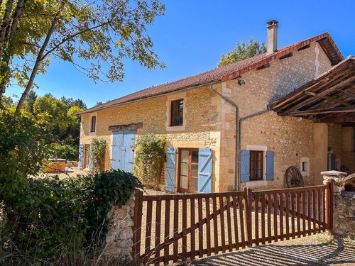 La Grange Des Epinettes