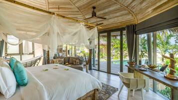 1 bedroom, desk, iron/ironing board, WiFi