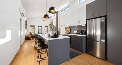 Station House - Mansfield - Sleeps 8