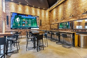 Bar (en la propiedad)