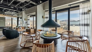 Interior - DT Studio | Gym | Pool Table | 11th Floor |Parking (Salt Lake City)