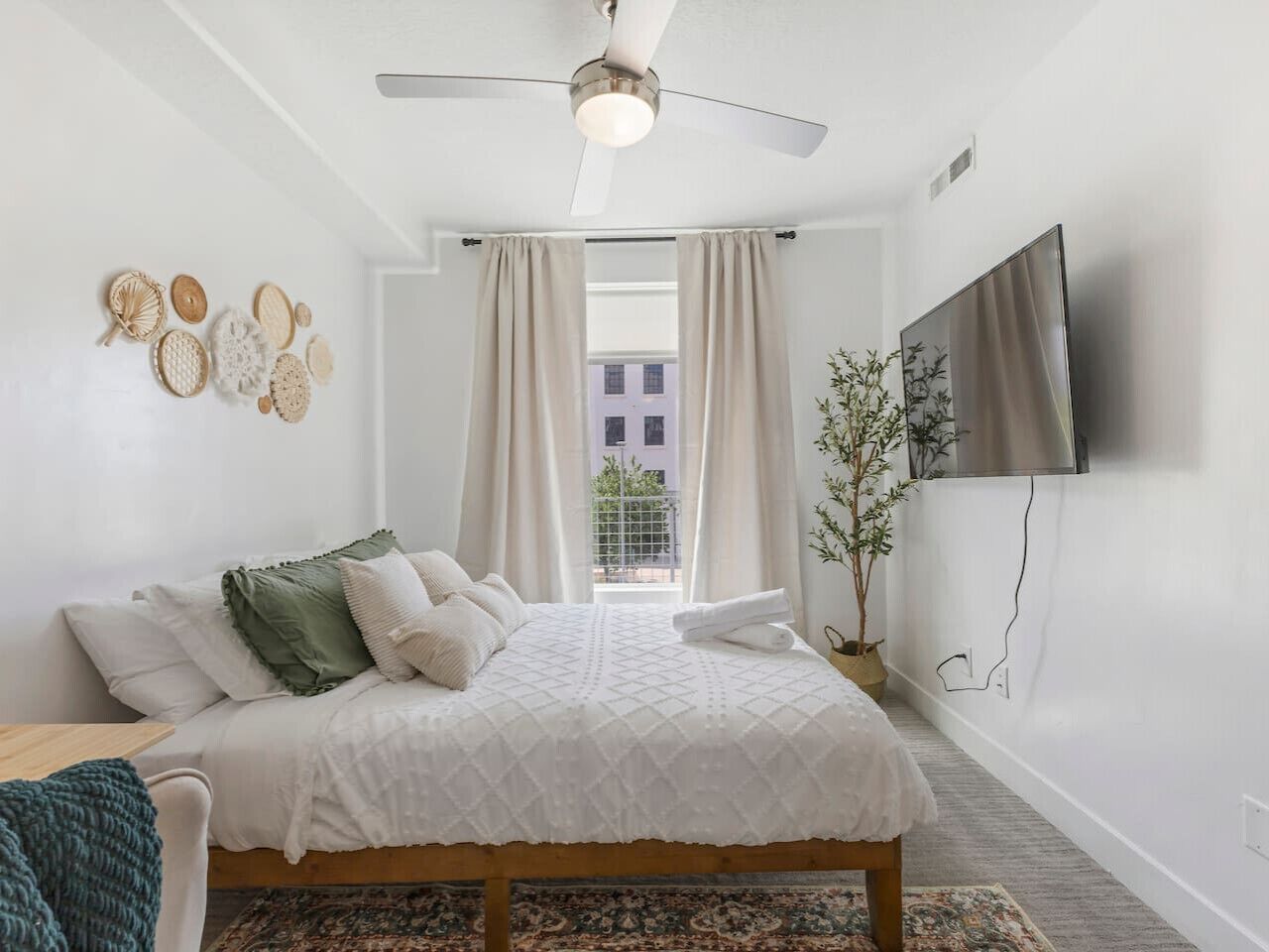 1 bedroom, desk, iron/ironing board, free WiFi