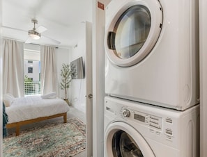 1 bedroom, desk, iron/ironing board, free WiFi