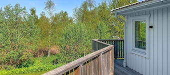 4 bedroom nice home in äspered