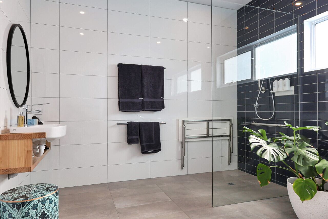 Hårtørrer, håndklæder