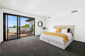 5 camere, Wi-Fi, lenzuola