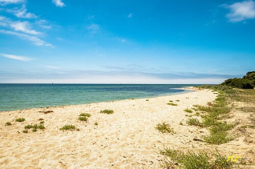 The Esplanade Beach front, Luxury, Sleeps 8