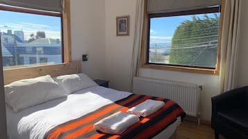 Dobbeltrom – standard | Bad | Hårføner, håndklær, såpe og sjampo