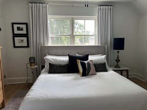 3 bedrooms, iron/ironing board, WiFi, bed sheets -  New Listing - Northside Oasis Wifi, chef's kit, steam shower next to Locavor! (Denver)