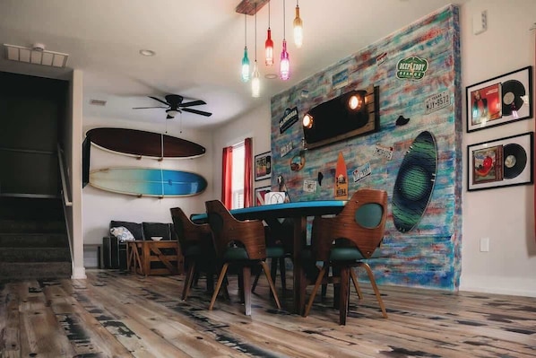 Dining - The Board House "Longboard" (Galveston)
