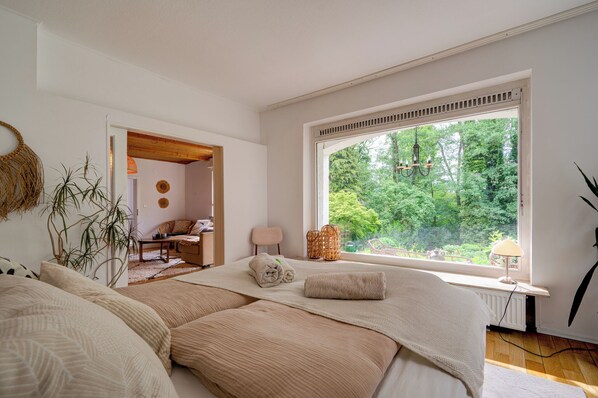 2 bedrooms, WiFi, bed sheets - Herkules - Exclusive living in the Bergpark! (Kassel)