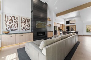 Villa (4 Bedrooms) | Front of property - Ina's Way Townhomes, Unit D (Keystone)