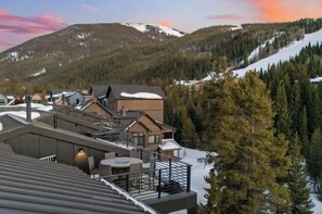 Exterior - Ina's Way Townhomes, Unit C (Keystone)