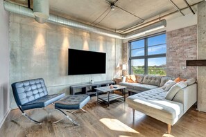 Älytelevisio, takka, stereot