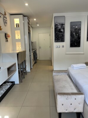 Luxury Studio, Balcony, Lake View | View from room - RT Properties at Riviera Residence (Accra)