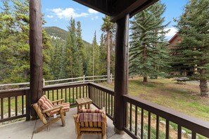 Apartment (2 Bedrooms) | Exterior