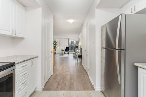 Charming 4-bedroom house with Central air and WiFi in Oshawa