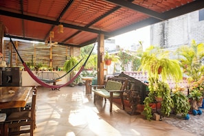 Private Room with Double Bed | Terrace/patio - Casa San Jeronimo (San Pedro Mixtepec)