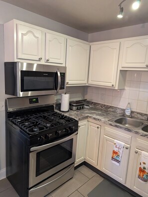 Microwave, oven, stovetop, dishwasher