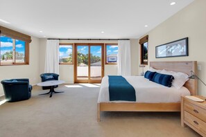 5 habitaciones, tabla de planchar con plancha y wifi gratis 