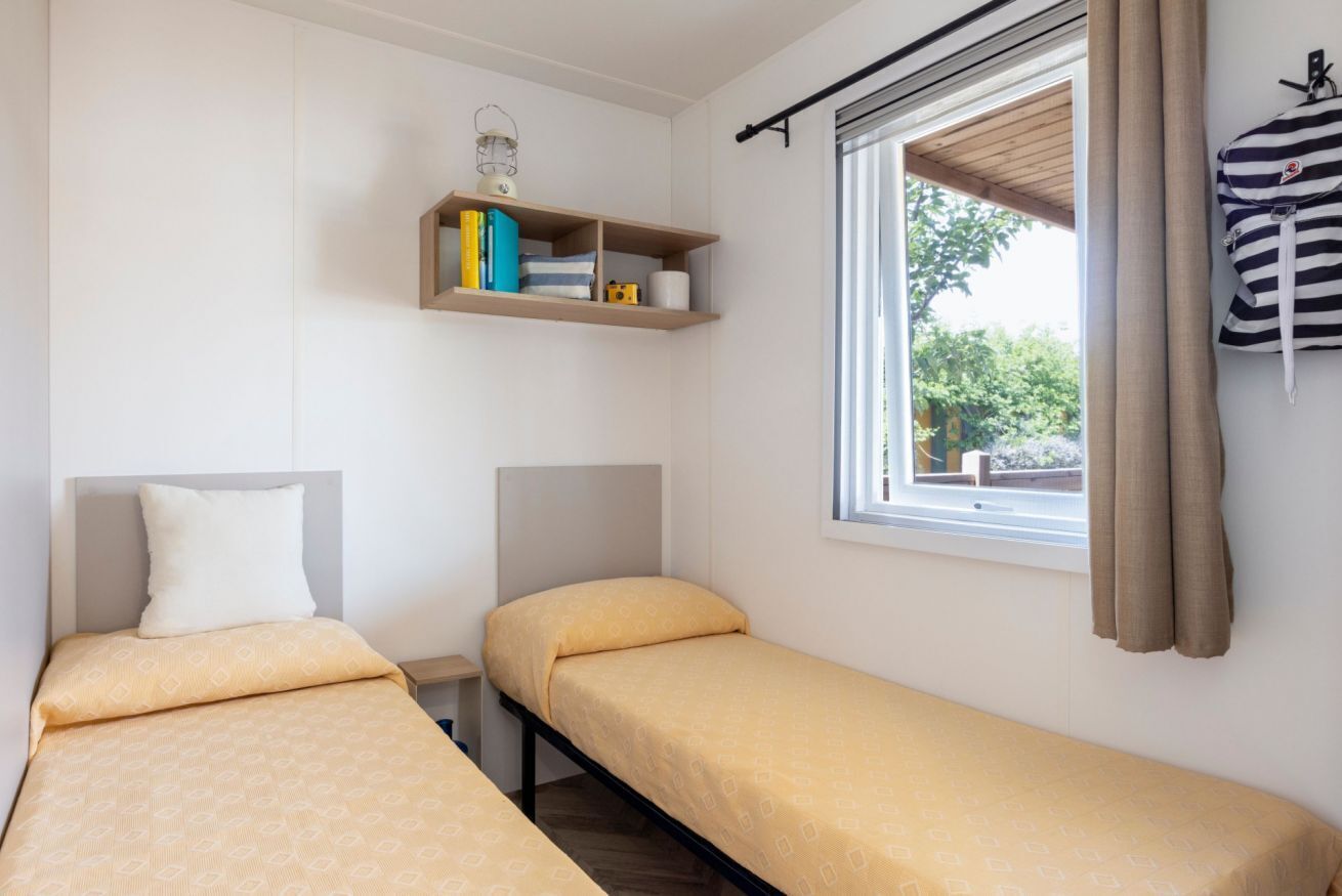 2 chambres, lit parapluie, Wi-Fi, draps fournis