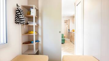 2 Schlafzimmer, Reisekinderbett, WLAN, Bettwäsche