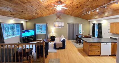 Valley Home with Game Room, Walking Distance to Narrow Gauge Trails & Restaurant