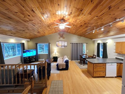 Valley Home with Game Room, Walking Distance to Narrow Gauge Trails & Restaurant