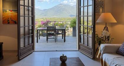 Villa KALLISTE 3 piĂšces avec vue mer sur les hauteurs de Propriano