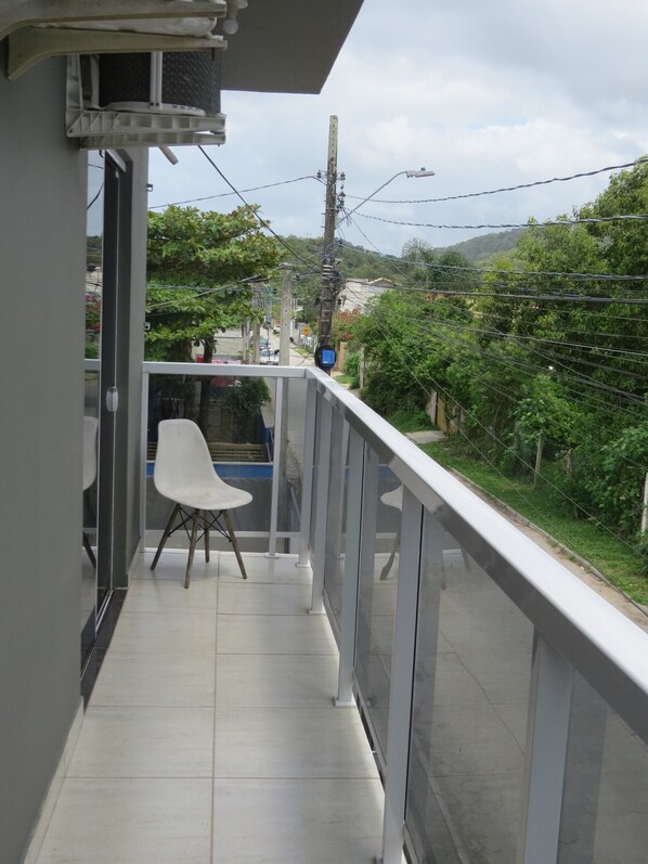 Property grounds - Casa do Café – Your Cozy Retreat in Campeche! (Morro das Pedras Florianópolis)
