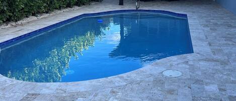 Beheizter Pool