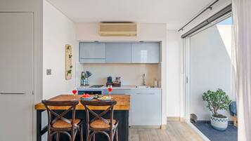 Microwave, stovetop, coffee/tea maker, toaster