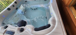 室外 SPA 浴池