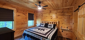 2 bedrooms, iron/ironing board, free WiFi, bed sheets - LOW RATES, CLOSE TO ALL ATTRACTIONS! 2 BR 2 BA LOG CABIN - SLEEPS 6! Lazy Bear  (Pigeon Forge)