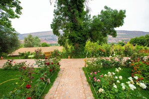 Exterior - The Garden of Asni (Asni)