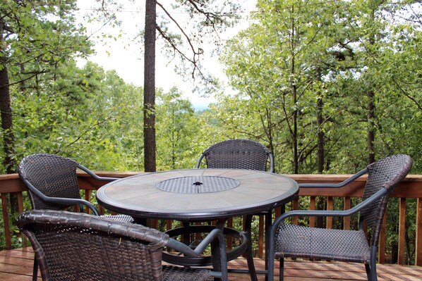 Outdoor dining - Family Friendly Home with Large Fenced Yard! (Hot Springs Village)
