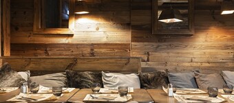 Accès direct aux pistes | Vue imprenable + piscine