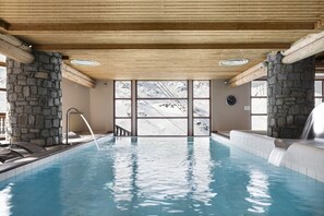 Piscine couverte